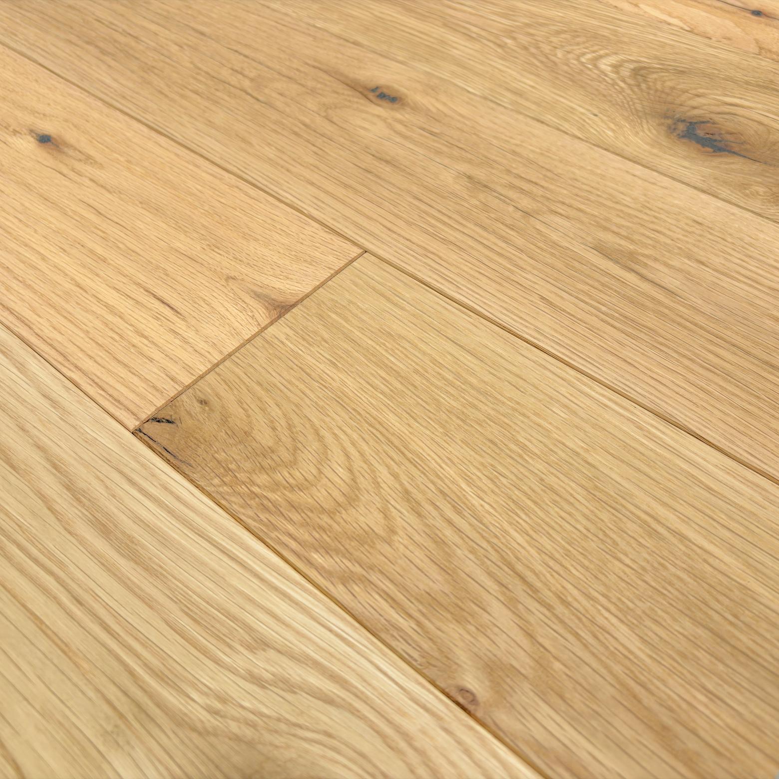 Reclaimed Oak Flooring & Paneling | BLACK & TAN—TAN OAK | Pioneer
